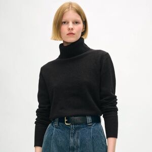 White + Warren Black Essential Cashmere Turtleneck Sweater Size S